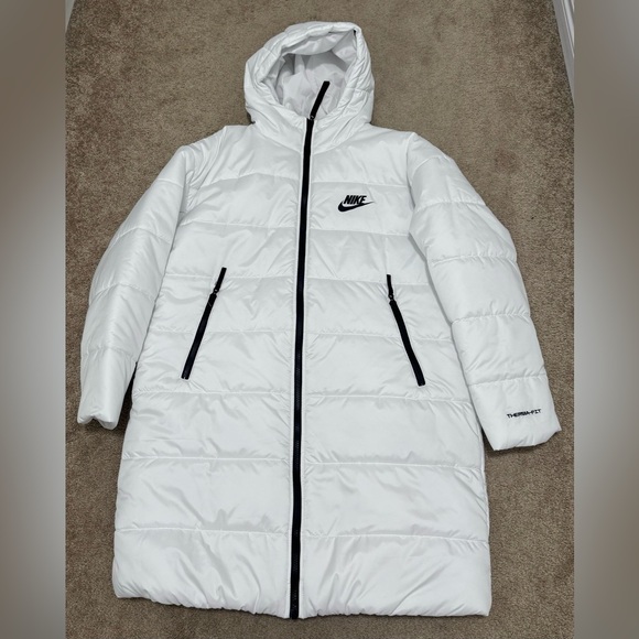 nike white coat womens